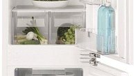 Холодильник Electrolux ENC2854AOW (фото 1)