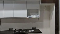 Угловая кухня модерн МДФ эмаль AMZ407 гл / RAL9003 матовая РК200702 (фото 21)