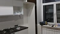 Угловая кухня модерн МДФ эмаль AMZ407 гл / RAL9003 матовая РК200702 (фото 17)