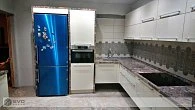 Угловая кухня модерн пластик/МДФ/ЛДСП нижние шкафы подвесные (фото 2)