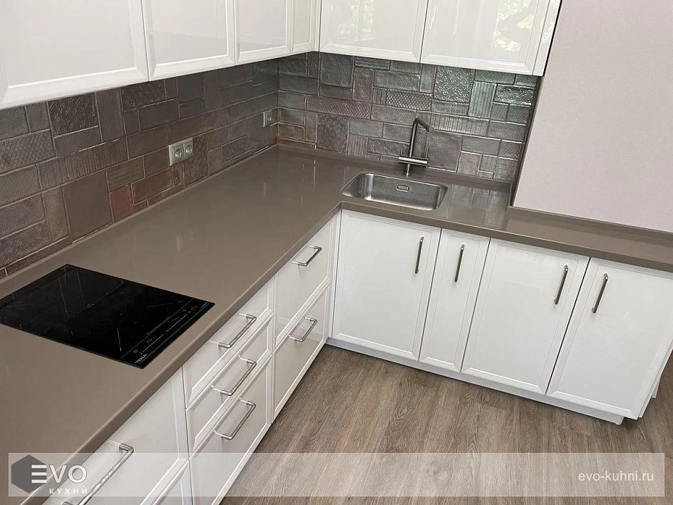 Кухня РЮ211103 (фото 7)