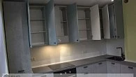 Угловая кухня модерн пленка ПВХ Фьорд / пластик бетон Чикаго ЛН200801 (фото 11)