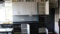 П-образная кухня неоклассика Лонгфорд эмаль/пленка/МДФ РИ200401 (фото 7)