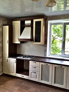 Прямая кухня неоклассикая Шпон /МДФ/ЛДСП