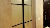 Гардеробная п образная + Двери купе крашеное стекло (фото 1)