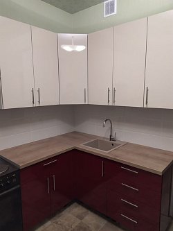 Угловая кухня модерн Formica пластик/МДФ ИС200202