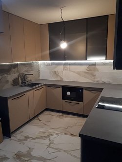 П-образная кухня Модерн матовая эмаль/МДФ ЛШ201101