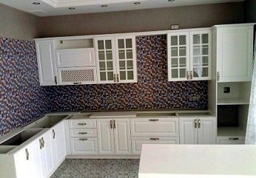 Угловая кухня классика эмаль/МДФ