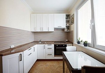 Угловая кухня неоклассика Техно пленка/МДФ РН180402