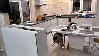 Угловая кухня модерн с островом Леон Бьянка пленка/МДФ РН180602 (фото 5)
