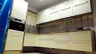 Угловая кухня модерн пластик/МДФ/ЛДСП нижние шкафы подвесные (фото 7)