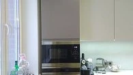 Угловая кухня модерн NCS S 5005-Y50R / NCS S 1002-Y50R РК200603 (фото 7)