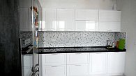 Угловая кухня хай-тек Алвик Luxe metallo пластик/МДФ/ЛДСП РД180101 (фото 2)