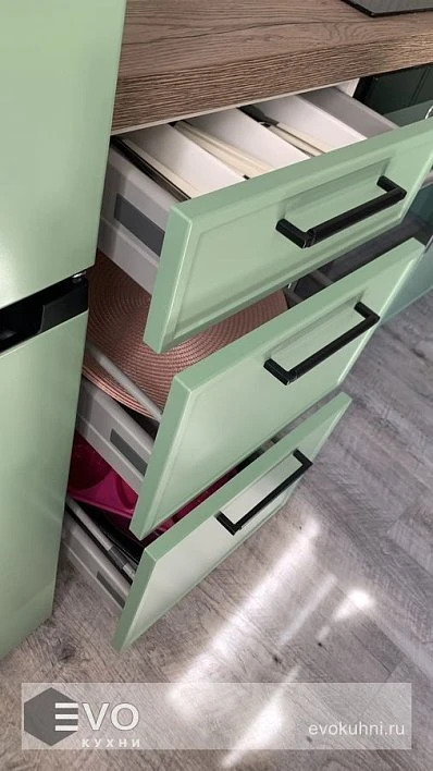 Кухня ЛМ210101 МДФ (фото 13)
