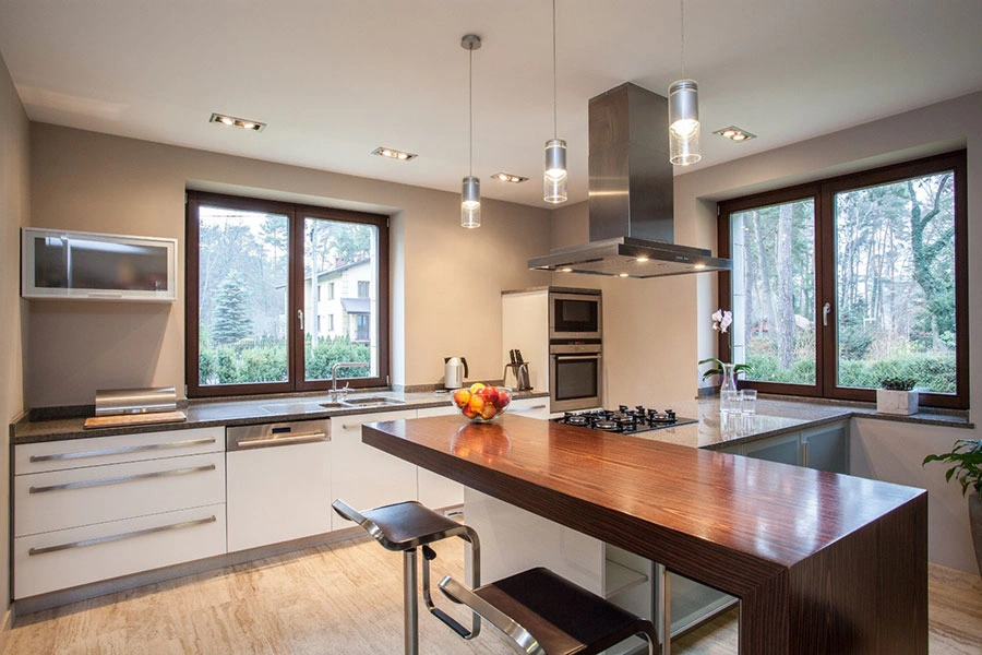 Дизайн интерьера кухни в квартирах и домах