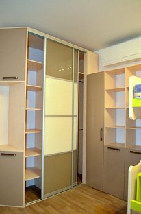 Шкаф-купе и распашные шкафы, вставки Стекло / ЛДСП